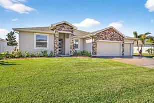 3813 Milflores Dr, Sun City Center, FL 33573 - Photo 1
