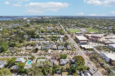 806 33rd Street Court W, Bradenton, FL 34205 - Photo 19