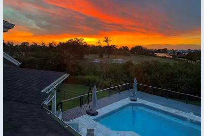 945 Bunker View Drive, Apollo Beach, FL 33572 - Photo 5