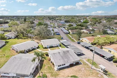 402 Dorchester Place #40, Sun City Center, FL 33573 - Photo 31