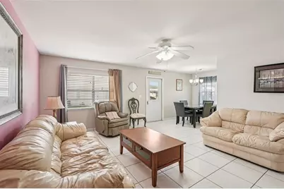 402 Dorchester Place #40, Sun City Center, FL 33573 - Photo 3