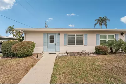 402 Dorchester Place #40, Sun City Center, FL 33573 - Photo 1