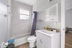 534 Berkley Ave, Tarpon Springs, FL 34689 - Photo 9