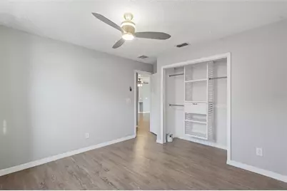 11696 Currie Lane, Largo, FL 33774 - Photo 15