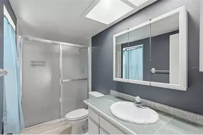 11696 Currie Lane, Largo, FL 33774 - Photo 13