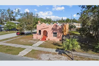 1900 17th Street S, Saint Petersburg, FL 33712 - Photo 3