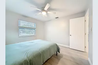 2400 Granada Circle W, Saint Petersburg, FL 33712 - Photo 27