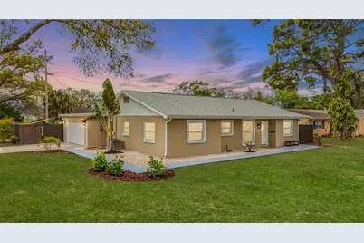 2400 Granada Circle W, Saint Petersburg, FL 33712 - Photo 1