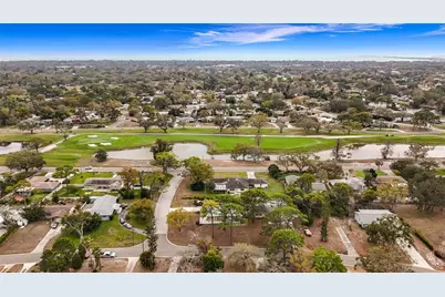 2400 Granada Circle W, Saint Petersburg, FL 33712 - Photo 73