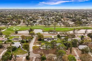 2400 Granada Cir W, Saint Petersburg, FL 33712 - Photo 73