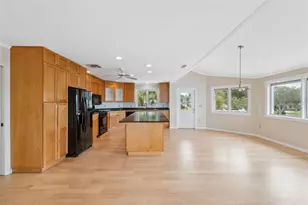 1906 Gulfview Dr, Holiday, FL 34691 - Photo 25