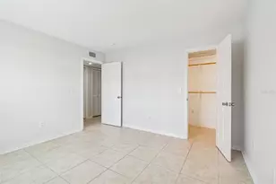 10375 Carrollwood Ln, Tampa, FL 33618 - Photo 25