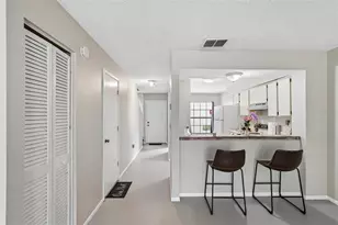 8419 Laurelon Pl, Temple Terrace, FL 33637 - Photo 21