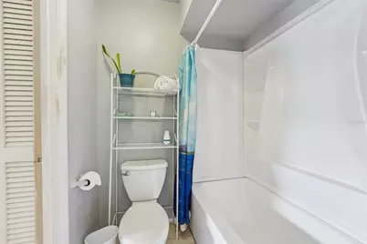 8419 Laurelon Place, Temple Terrace, FL 33637 - Photo 23