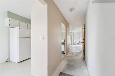 8419 Laurelon Place, Temple Terrace, FL 33637 - Photo 13