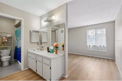 8419 Laurelon Place, Temple Terrace, FL 33637 - Photo 25
