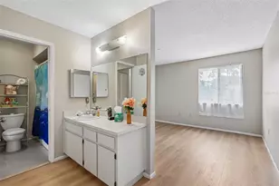 8419 Laurelon Pl, Temple Terrace, FL 33637 - Photo 25