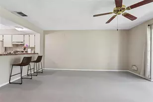 8419 Laurelon Pl, Temple Terrace, FL 33637 - Photo 11