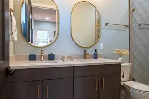 4640 35th Ave N, Saint Petersburg, FL 33713 - Photo 19