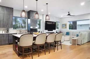 4640 35th Ave N, Saint Petersburg, FL 33713 - Photo 9