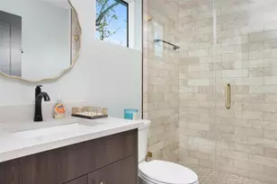 4640 35th Ave N, Saint Petersburg, FL 33713 - Photo 49