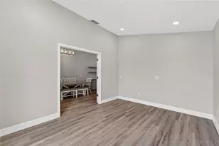 523 Napa Valley Cir, Valrico, FL 33594 - Photo 29