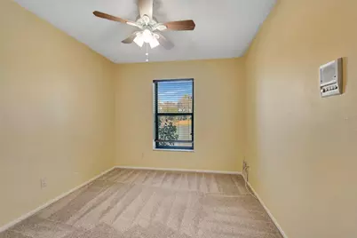 5017 80th Avenue Circle E, Sarasota, FL 34243 - Photo 13