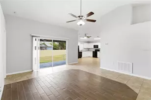 6336 Florida Cir W, Apollo Beach, FL 33572 - Photo 5