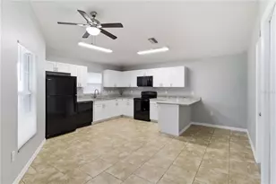 6336 Florida Cir W, Apollo Beach, FL 33572 - Photo 7