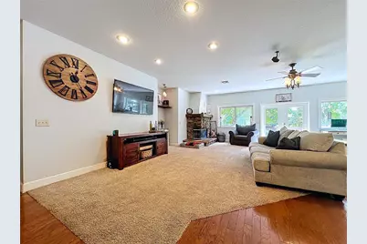 16224 Iola Woods Trail, Dade City, FL 33523 - Photo 23