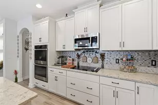 10133 Tuscan Sun Ave, Riverview, FL 33578 - Photo 13