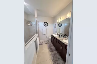 7616 Yale Harbor Drive, Wesley Chapel, FL 33545 - Photo 17