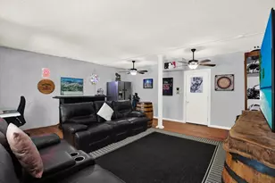 4941 Cardinal Trail, Palm Harbor, FL 34683 - Photo 31