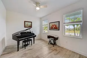 5413 Wishing Arch Dr, Apollo Beach, FL 33572 - Photo 11