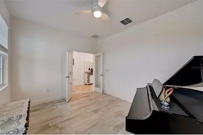 5413 Wishing Arch Drive, Apollo Beach, FL 33572 - Photo 11