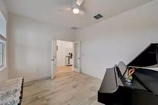 5413 Wishing Arch Dr, Apollo Beach, FL 33572 - Photo 11