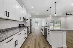 38086 Countryside Pl, Dade City, FL 33525 - Photo 11