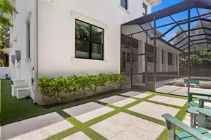 534 Ladrone Ave, Tampa, FL 33606 - Photo 47