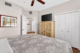 255 104th Ave, Treasure Island, FL 33706 - Photo 15