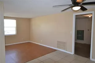 2143 Chatlin Rd, Holiday, FL 34691 - Photo 5