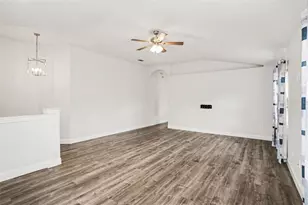 9524 Rolling Cir, San Antonio, FL 33576 - Photo 5