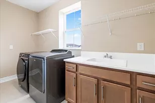3963 Empoli Ct, Wesley Chapel, FL 33543 - Photo 25