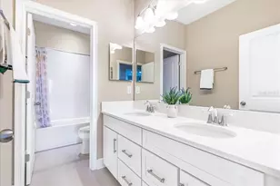 3963 Empoli Ct, Wesley Chapel, FL 33543 - Photo 29