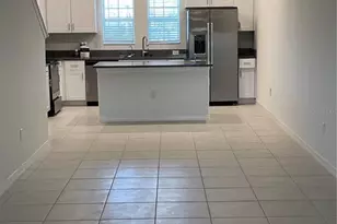 840 Tennyson Mill Cir, Tampa, FL 33619 - Photo 3