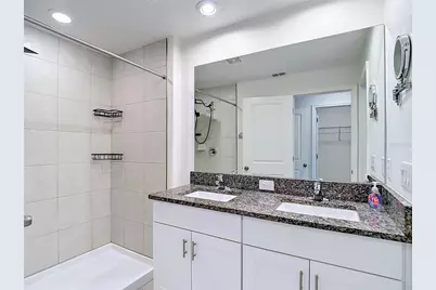 840 Tennyson Mill Circle, Tampa, FL 33619 - Photo 11