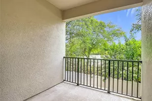 840 Tennyson Mill Cir, Tampa, FL 33619 - Photo 21