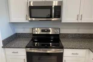 840 Tennyson Mill Cir, Tampa, FL 33619 - Photo 5