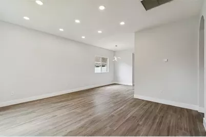 18154 Sandy Pointe Drive, Tampa, FL 33647 - Photo 19