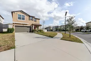 9411 Lemon Drop Loop, Sun City Center, FL 33573 - Photo 3