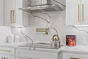 5424 Pilots Pl, New Port Richey, FL 34652 - Photo 15